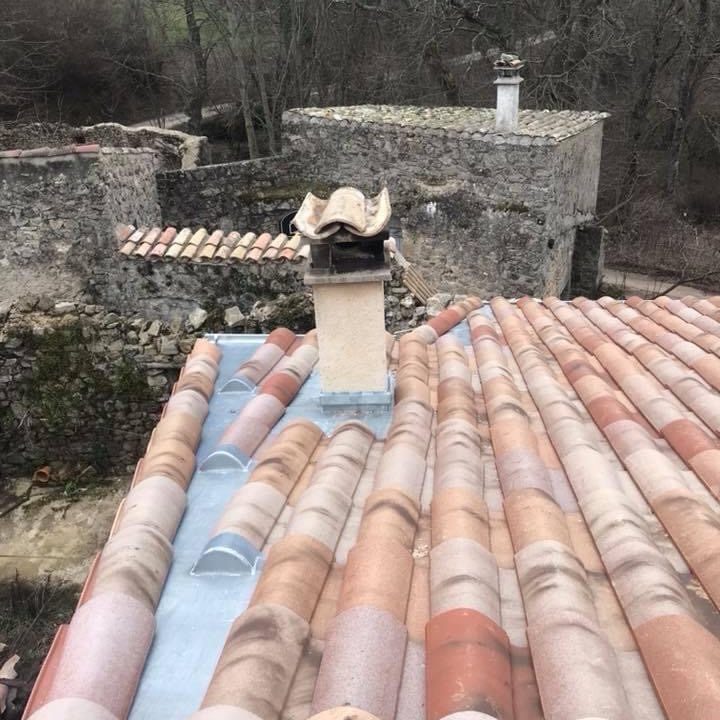réfection de toiture réaliser par nos artisans couvreur Aix en Provence